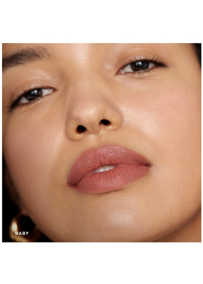 Signature Lip LIGHTWEIGHT LIPSTICK