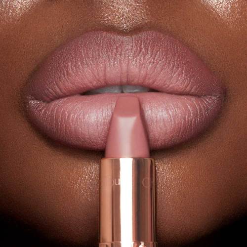 Matte Revolution Hydrating Lipstick Pillow Talk - Labial Matte