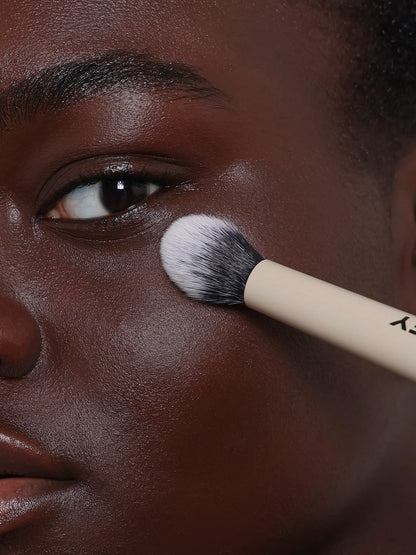 COMPLEXION BRUSH