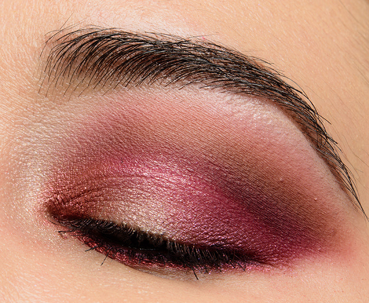 Gather Round Sisters Disney Hocus Pocus Eyeshadow Palette